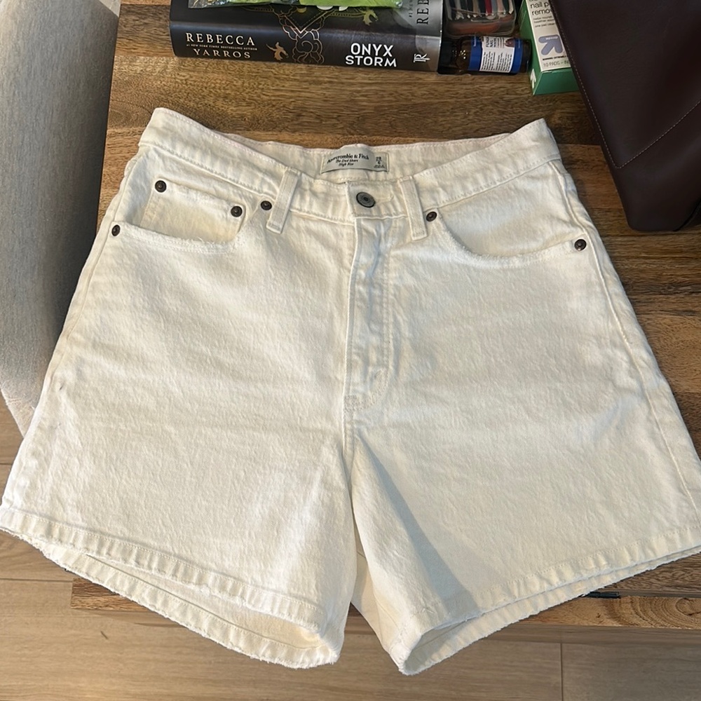 Abercrombie & Fitch Cream Jean Shorts High-Waisted Relaxed Fit